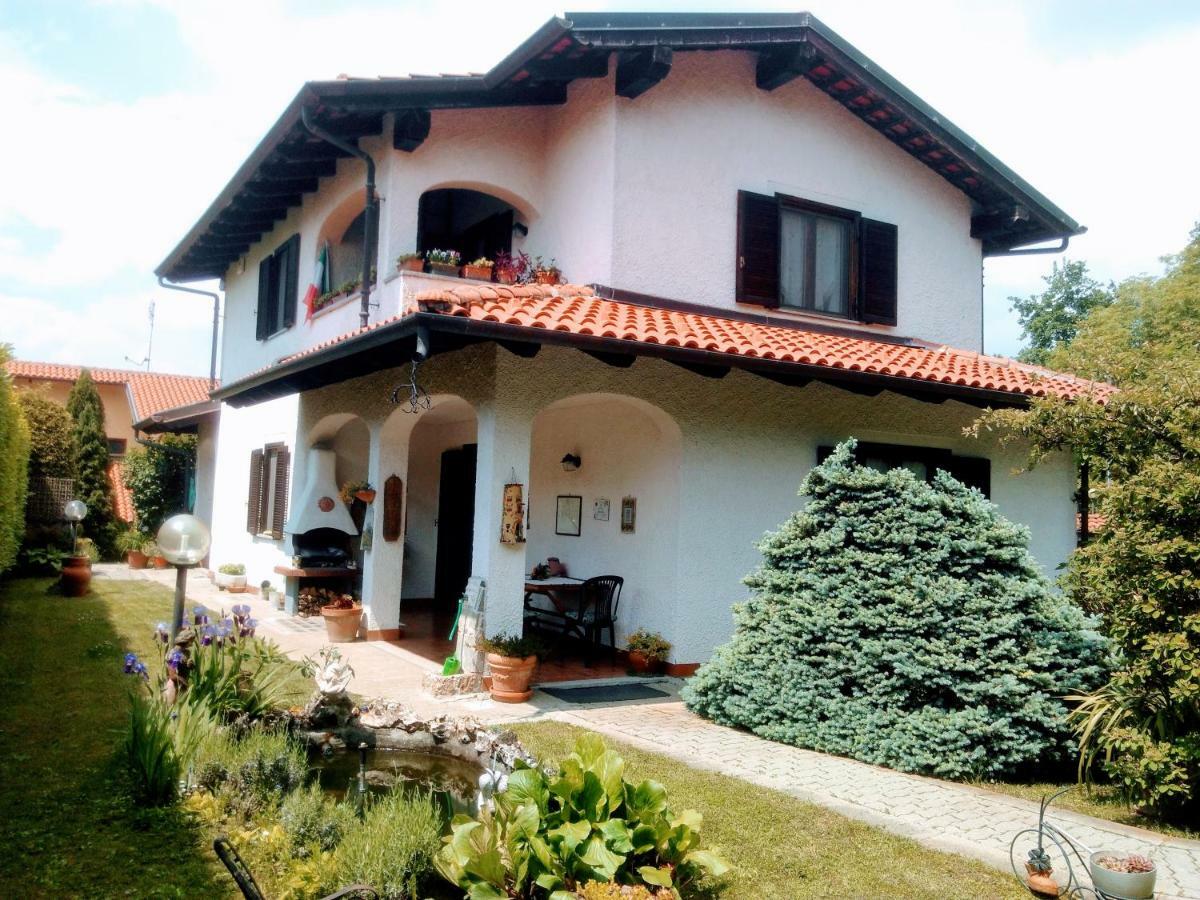 Il Laghetto Bed & Breakfast Torre Canavese Екстериор снимка